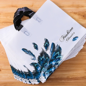 soft loop handle plastic bags